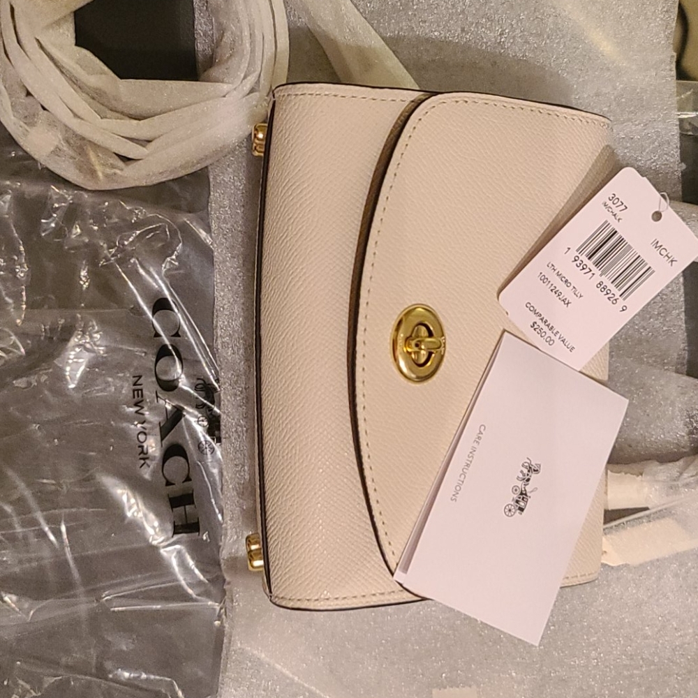 NWT Coach Micro Tilly Top Handle in Chalk - Picture 8 of 8